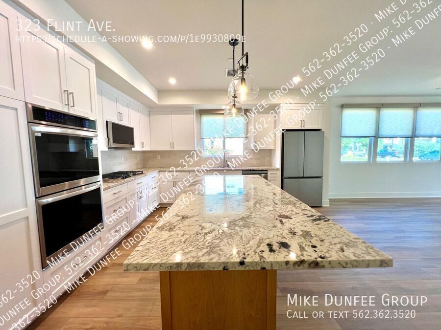 Long Beach Newly-Constructed 4 Bedroom Home With Deck and All Appliances property image