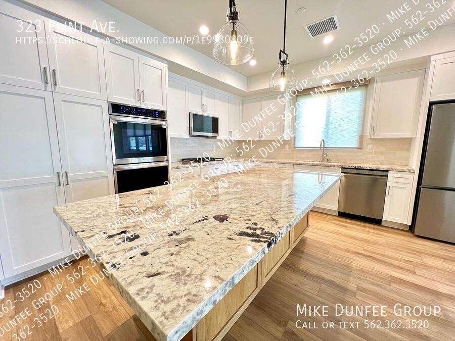 Long Beach Newly-Constructed 4 Bedroom Home With Deck and All Appliances property image