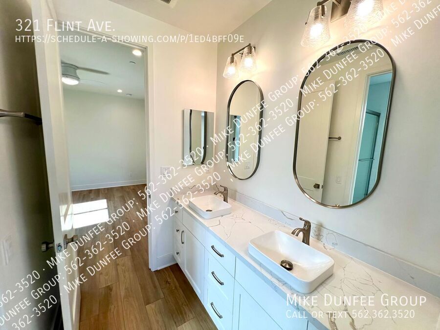 Newly-Built Four Bedroom House Featuring Deck and Two-Car Garage property image