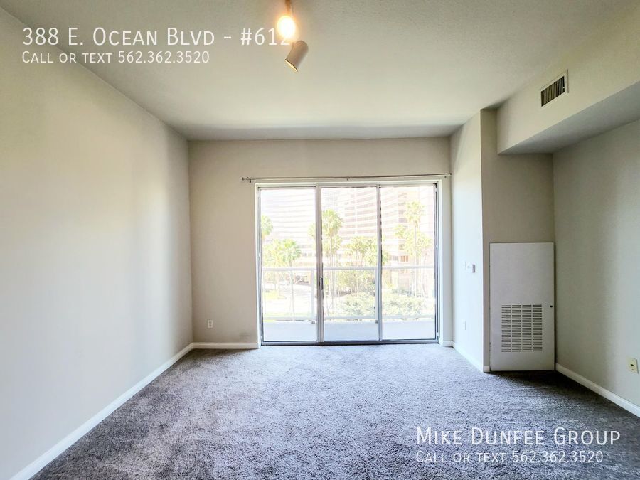 Beautiful One Bedroom With City Views at AQUA Towers property image