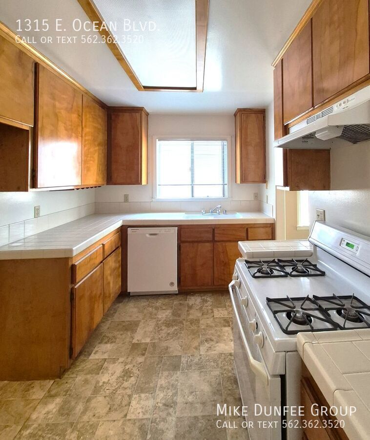 One Bedroom, One Bathroom Coastal Living With Ocean View property image