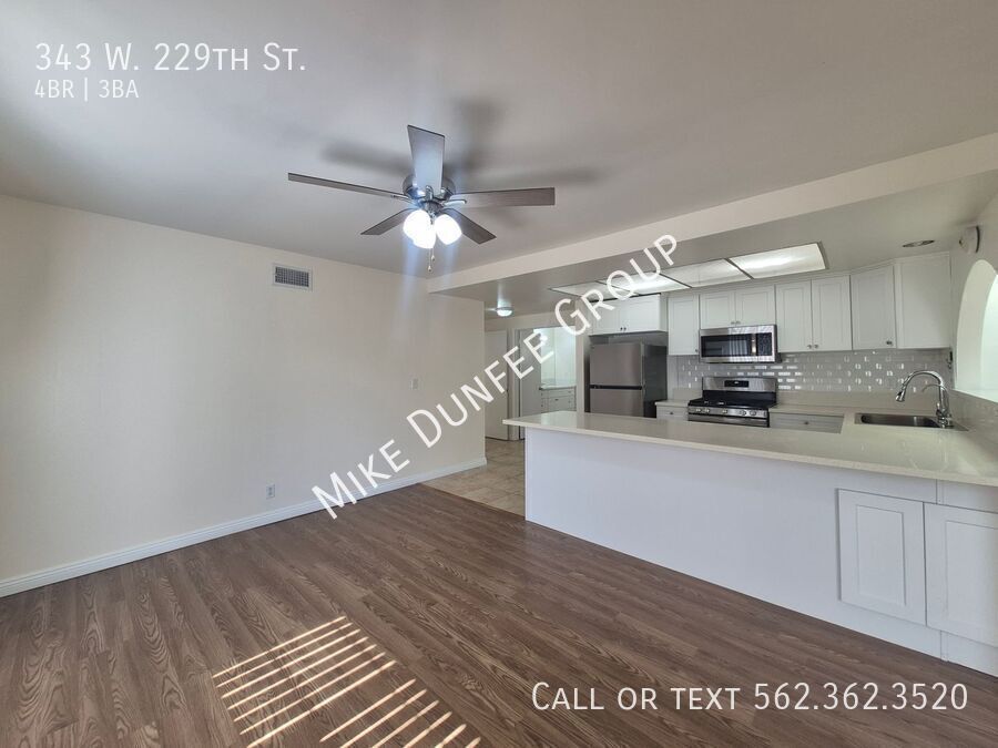 Beautiful 4-bedrooms and 3-bathroom Home in Carson, CA property image