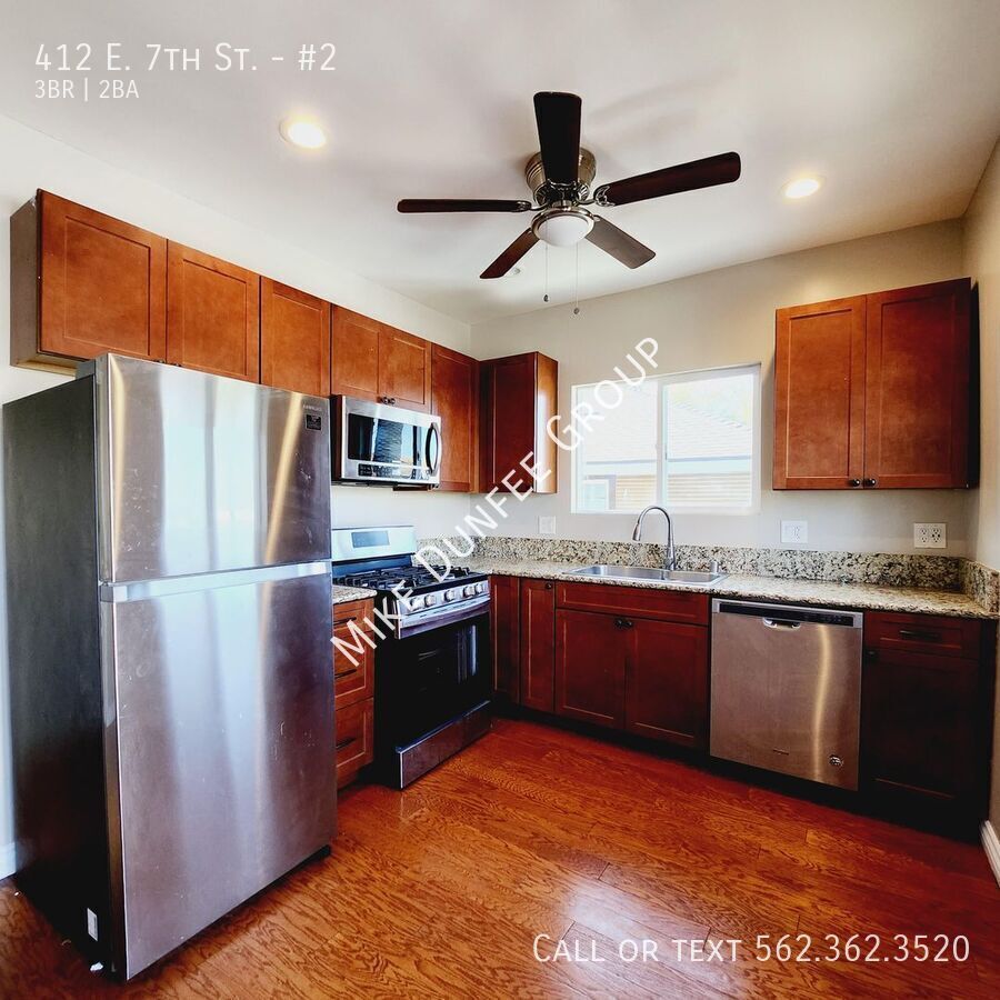 Charming 3 Bedroom, 2 Bathroom Upstairs Apartment property image