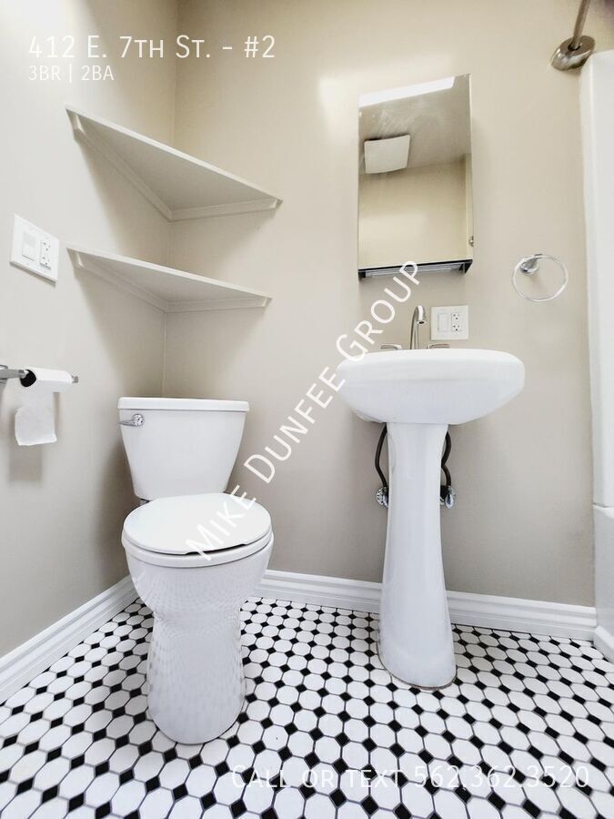 Charming 3 Bedroom, 2 Bathroom Upstairs Apartment property image