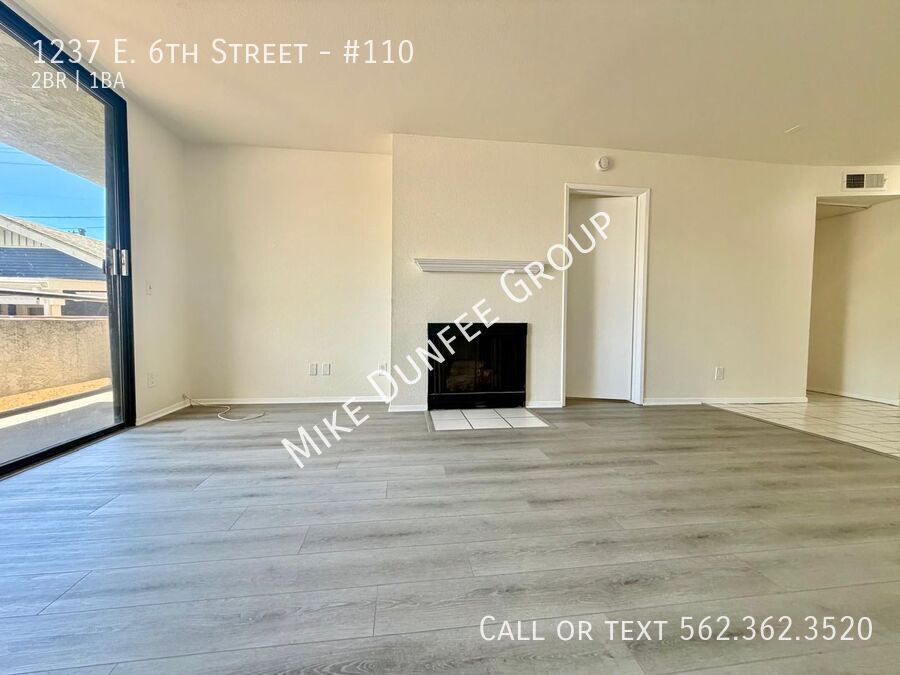 Spacious Two Bedroom in North Alamitos Beach property image
