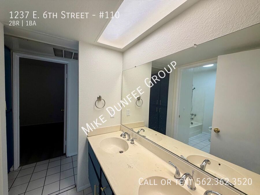 Spacious Two Bedroom in North Alamitos Beach property image