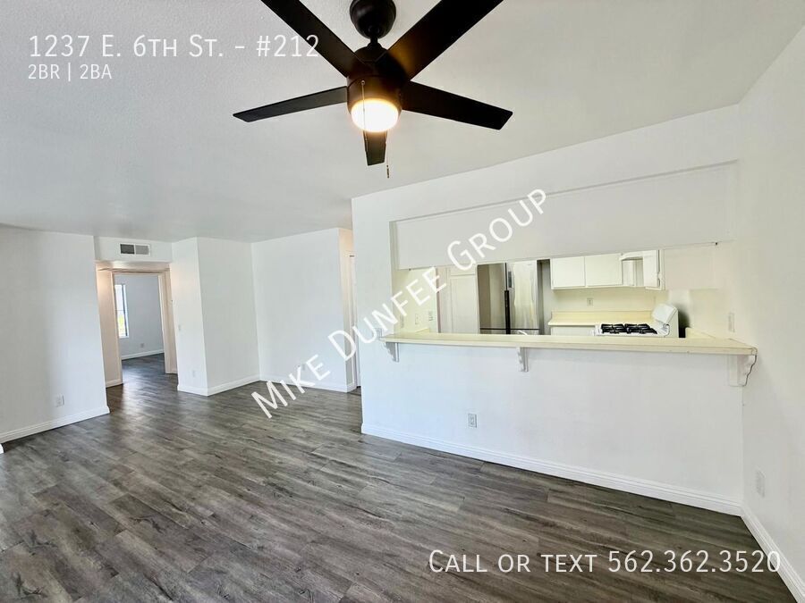North Alamitos Beach Two Bedroom Unit in Clean Apartment Complex property image