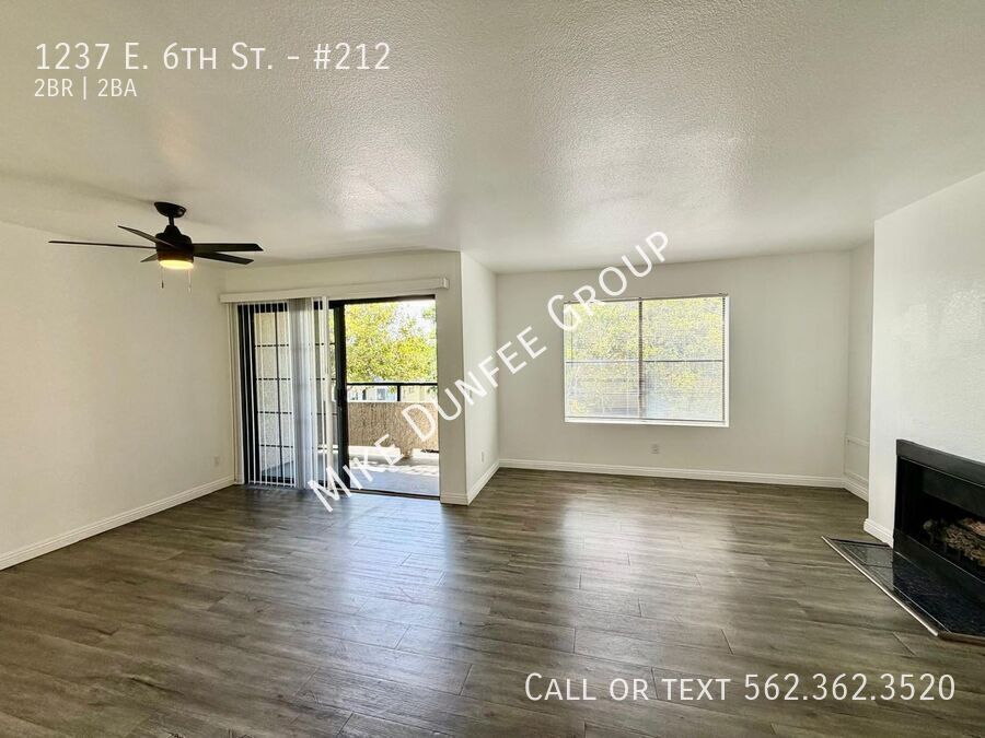North Alamitos Beach Two Bedroom Unit in Clean Apartment Complex property image