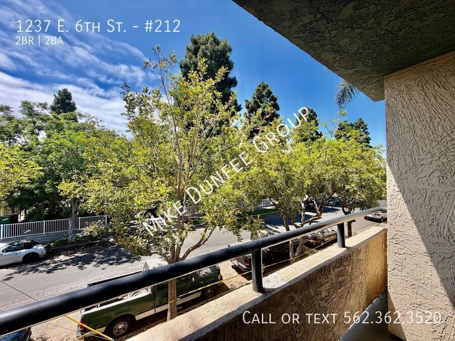 North Alamitos Beach Two Bedroom Unit in Clean Apartment Complex property image