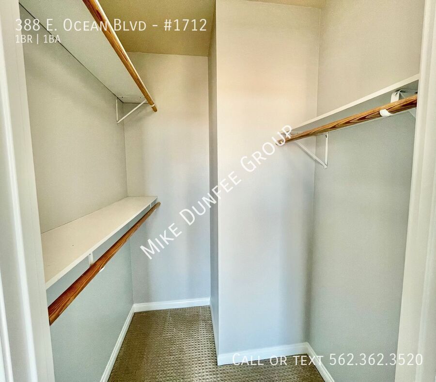 Downtown, High-Rise One Bedroom Condo at the AQUA property image