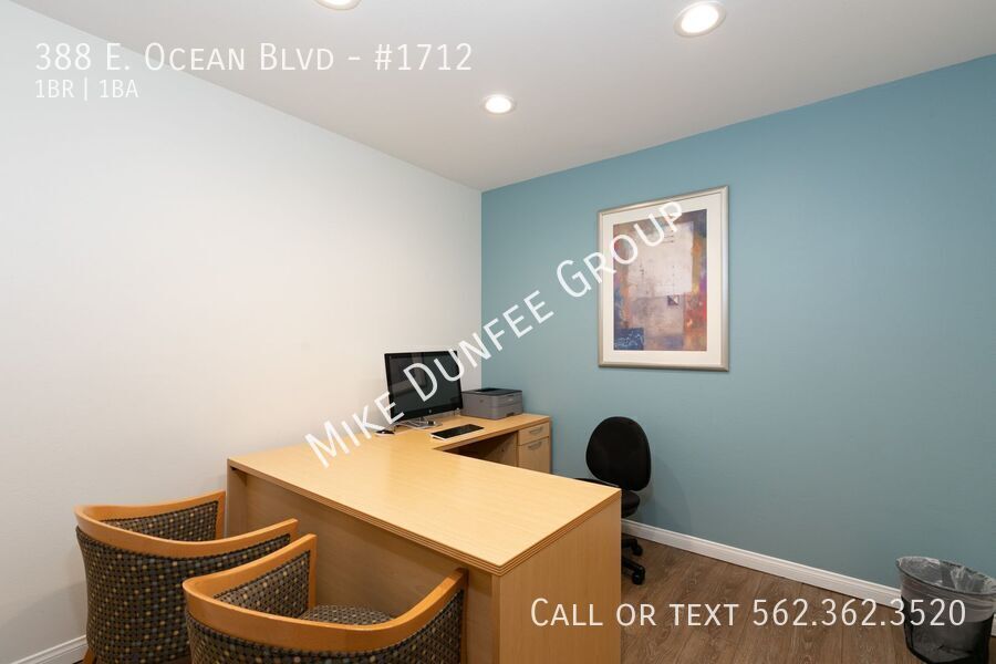 Downtown, High-Rise One Bedroom Condo at the AQUA property image