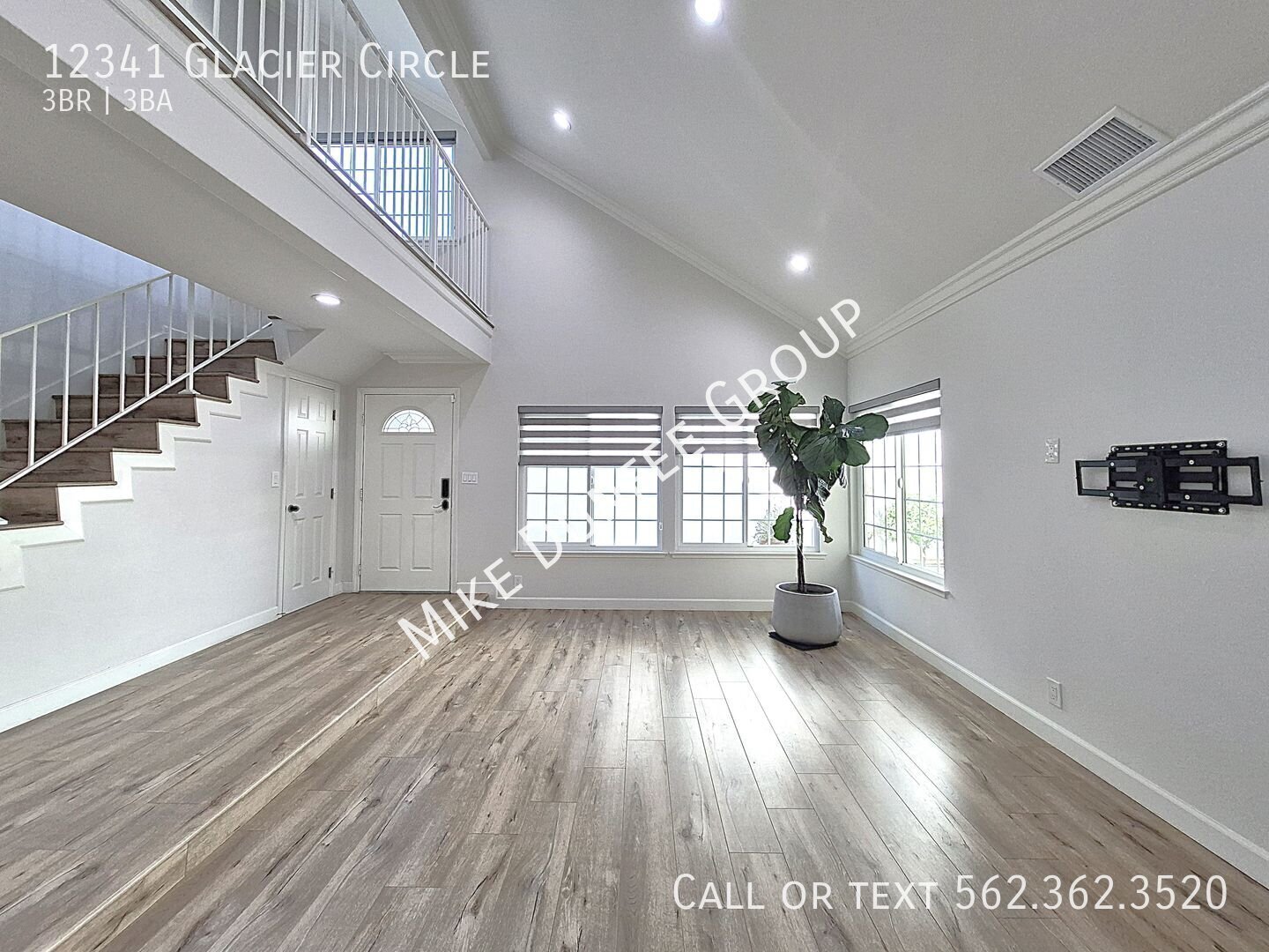 Beautiful Two-Story Single-Family Home on a Quiet Cul-De-Sac in the Parkewood Community property image