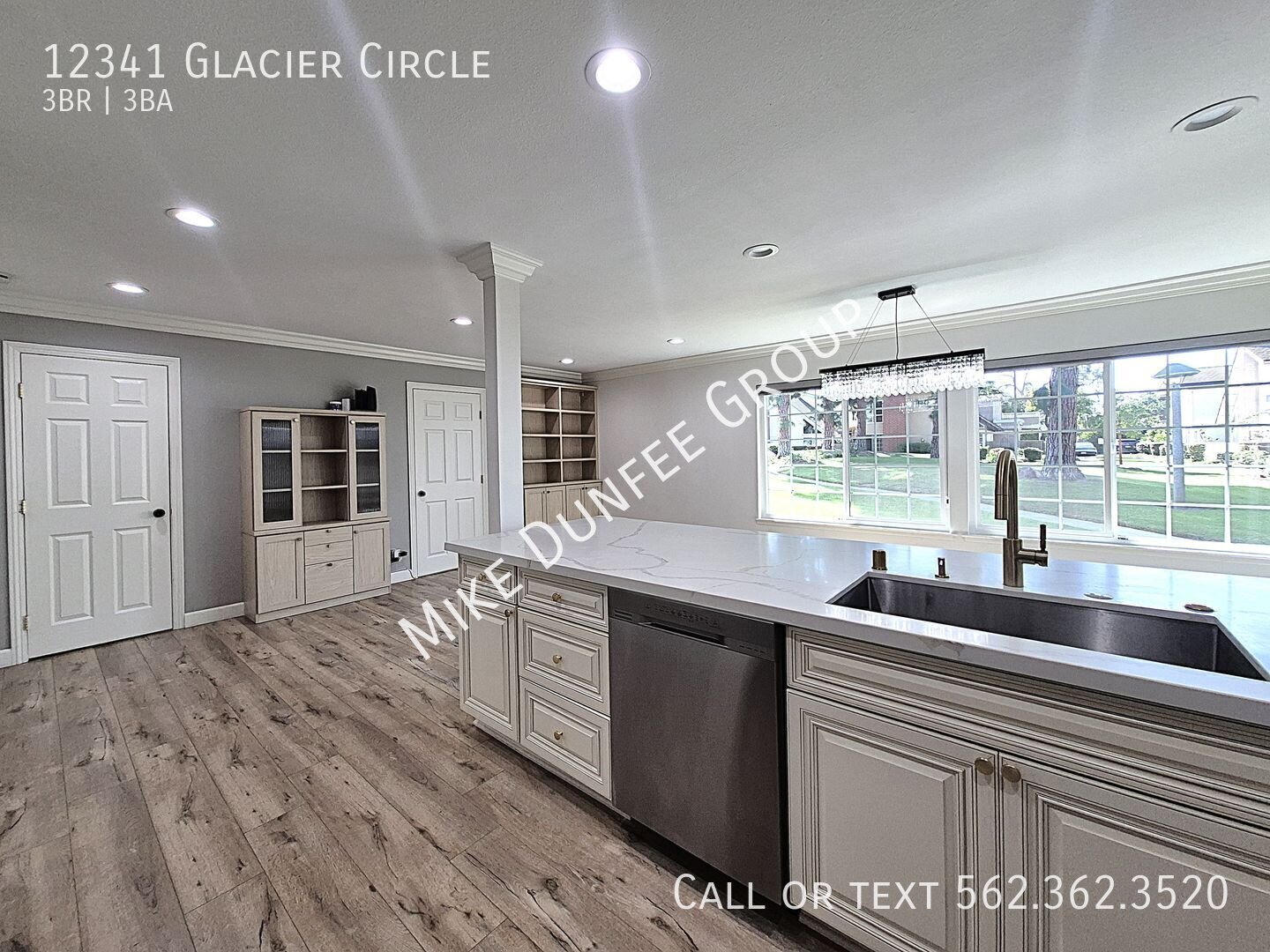 Beautiful Two-Story Single-Family Home on a Quiet Cul-De-Sac in the Parkewood Community property image