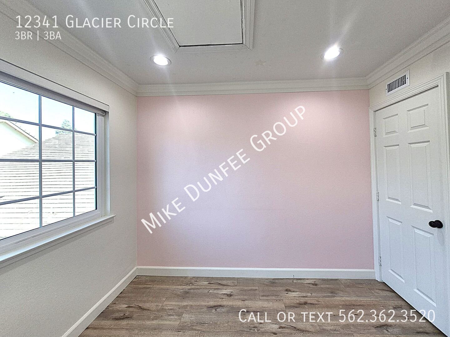 Beautiful Two-Story Single-Family Home on a Quiet Cul-De-Sac in the Parkewood Community property image