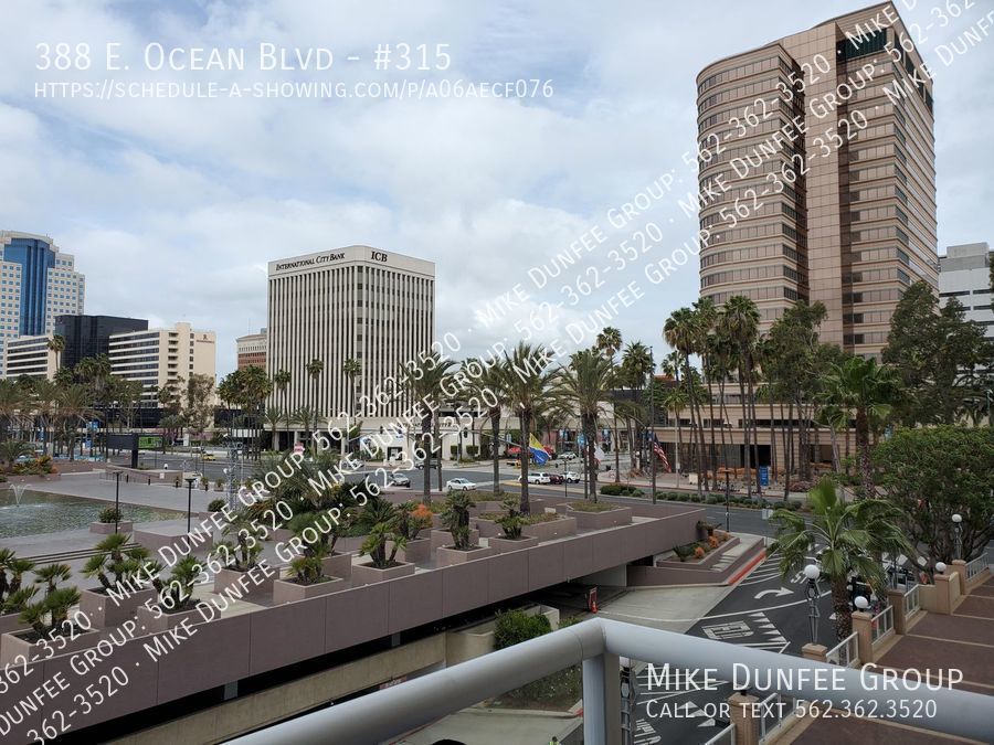 Beautiful 1 Bed 1 Bathroom Condo at the AQUA property image