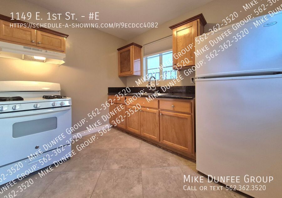 Extra Large Coastal Studio With Full Kitchen property image