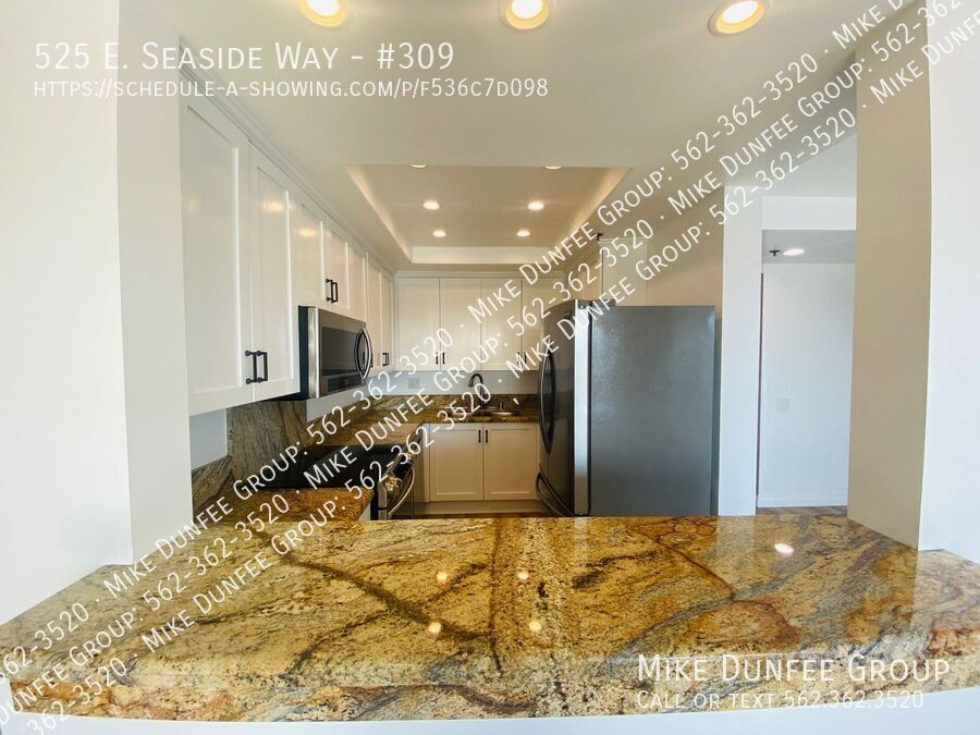Dream Coastal Living at HarborPlace Tower in Long Beach property image