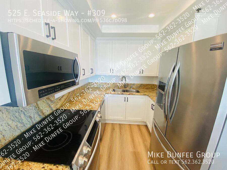 Dream Coastal Living at HarborPlace Tower in Long Beach property image