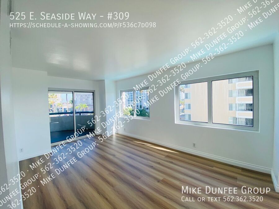 Dream Coastal Living at HarborPlace Tower in Long Beach property image