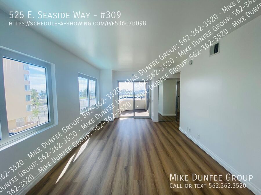 Dream Coastal Living at HarborPlace Tower in Long Beach property image