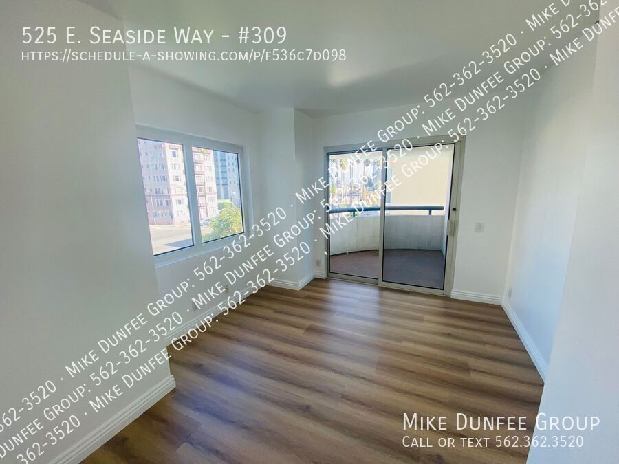 Dream Coastal Living at HarborPlace Tower in Long Beach property image