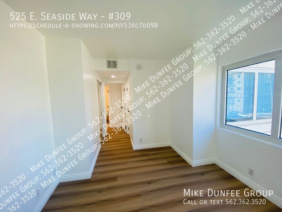 Dream Coastal Living at HarborPlace Tower in Long Beach property image