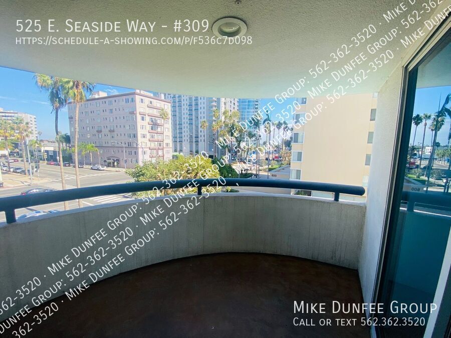 Dream Coastal Living at HarborPlace Tower in Long Beach property image