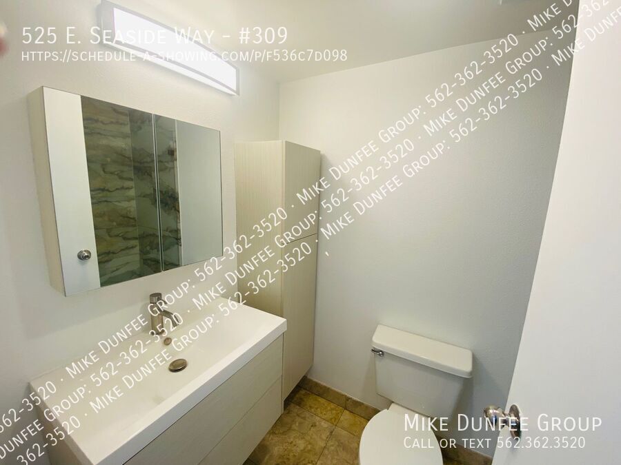 Dream Coastal Living at HarborPlace Tower in Long Beach property image