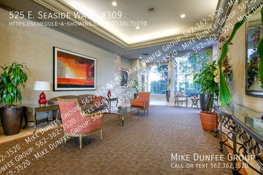 Dream Coastal Living at HarborPlace Tower in Long Beach property image