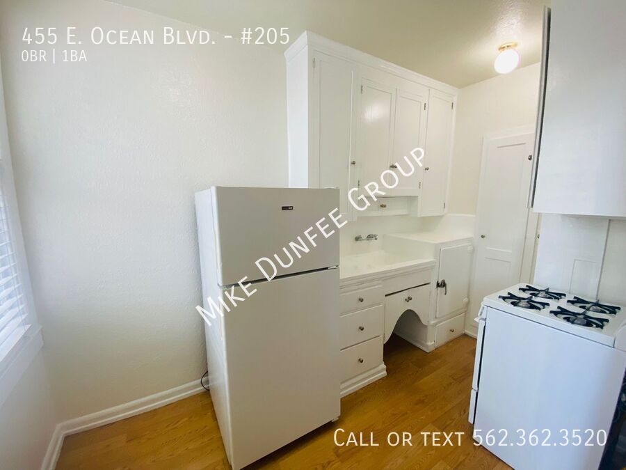 Charming Second-Floor Studio in the Heart of Long Beach property image