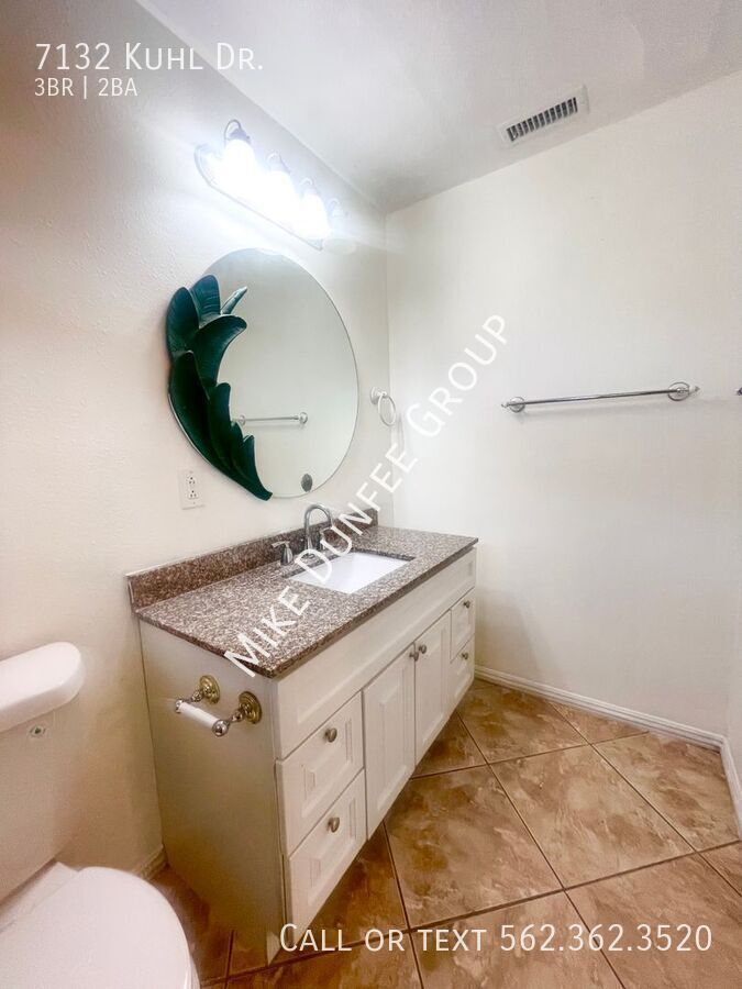 Large 3 Bedroom 2 Bathroom Home in Commerce property image