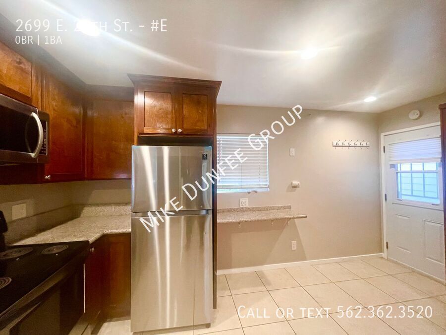 Charming Renovated Studio – Modern Comfort & Style! property image