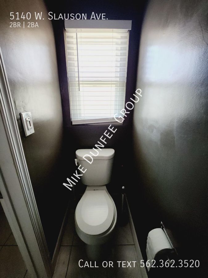 Spacious 2-bedroom, 1.5-bathroom Apartment property image