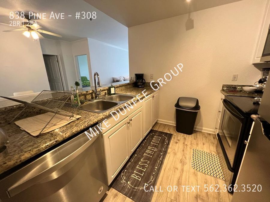 Unfurnished Downtown Long Beach Two Bedroom property image