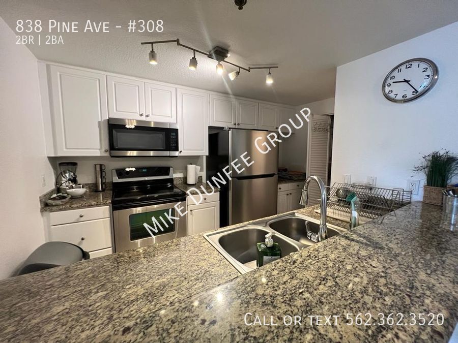 Unfurnished Downtown Long Beach Two Bedroom property image