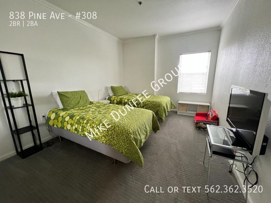 Unfurnished Downtown Long Beach Two Bedroom property image