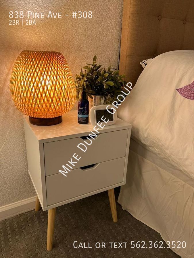 Unfurnished Downtown Long Beach Two Bedroom property image