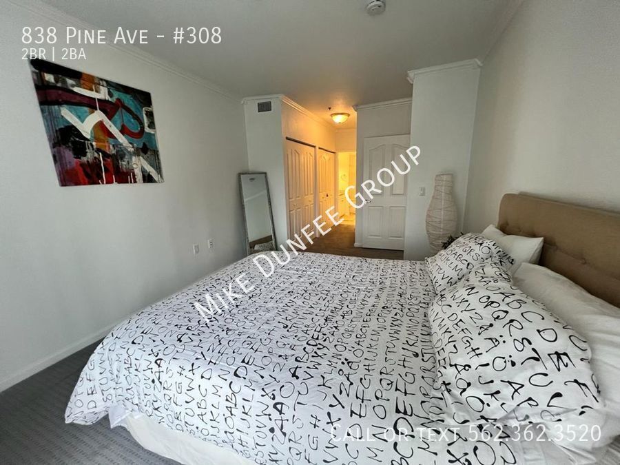 Unfurnished Downtown Long Beach Two Bedroom property image