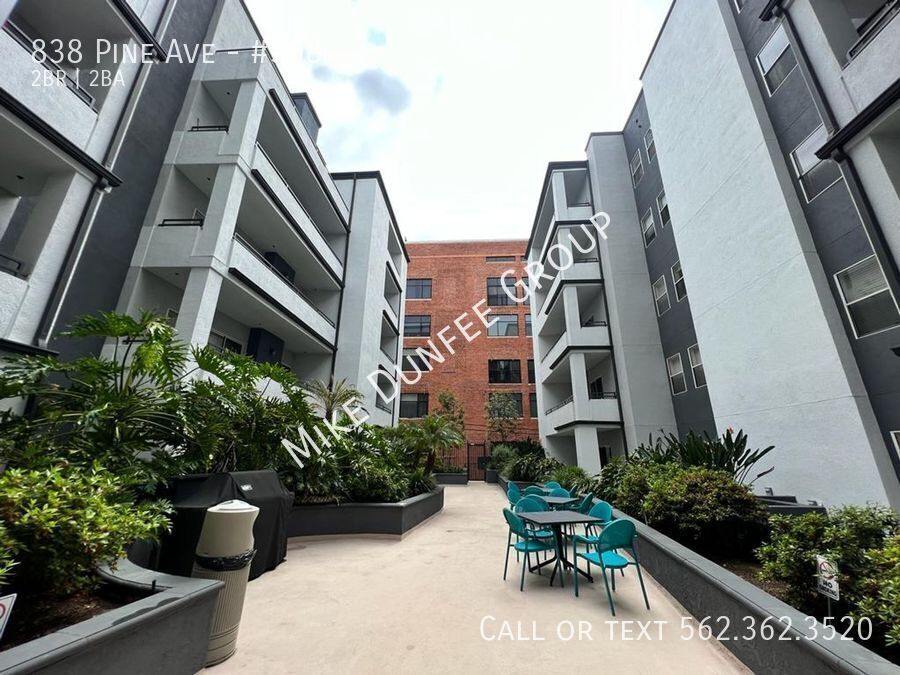 Unfurnished Downtown Long Beach Two Bedroom property image