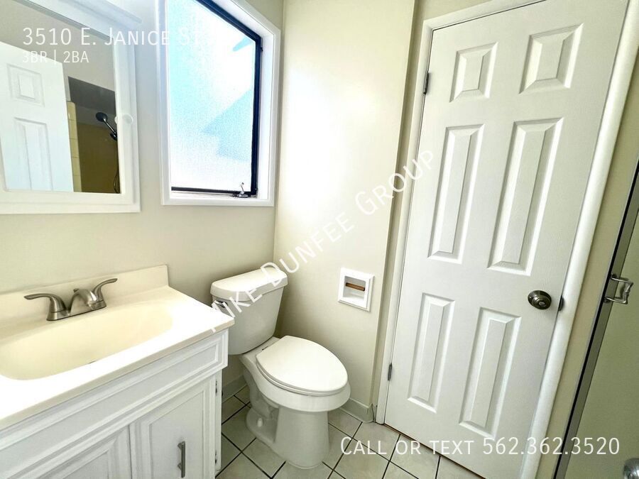 Charming 3-Bedroom Home on Quiet Cul-de-Sac Near Lakewood property image