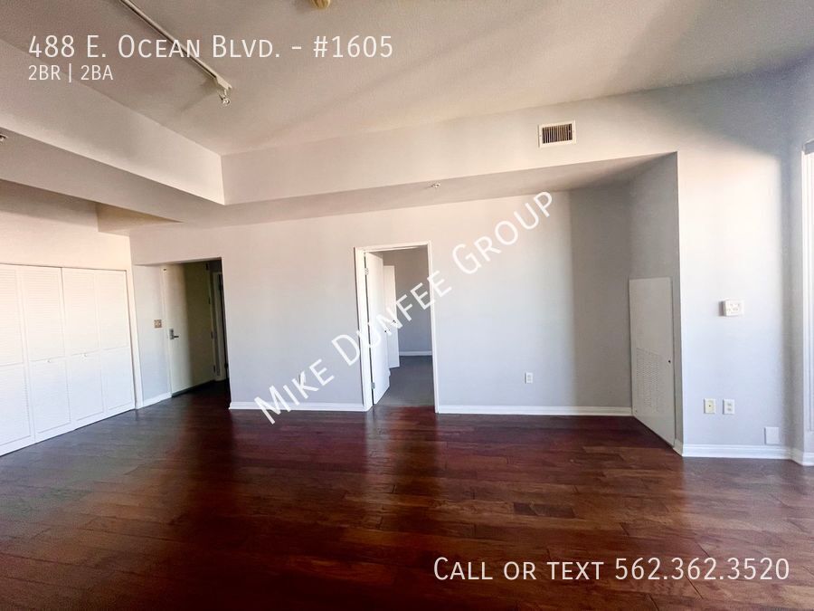 Downtown Long Beach Condo with Private Balcony and Garage property image