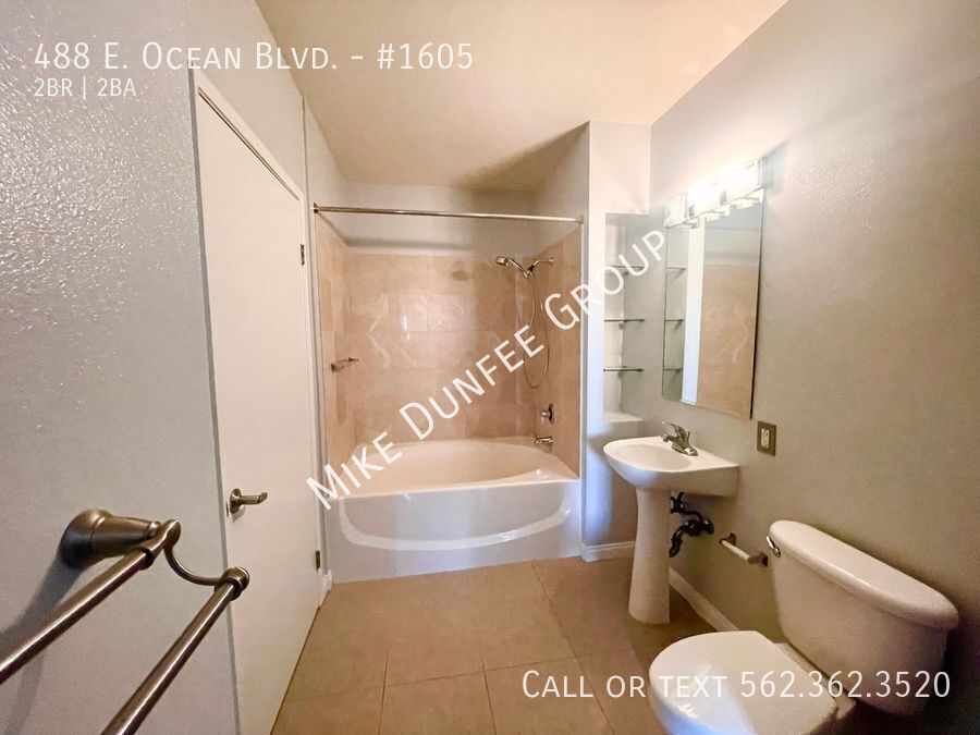 Downtown Long Beach Condo with Private Balcony and Garage property image
