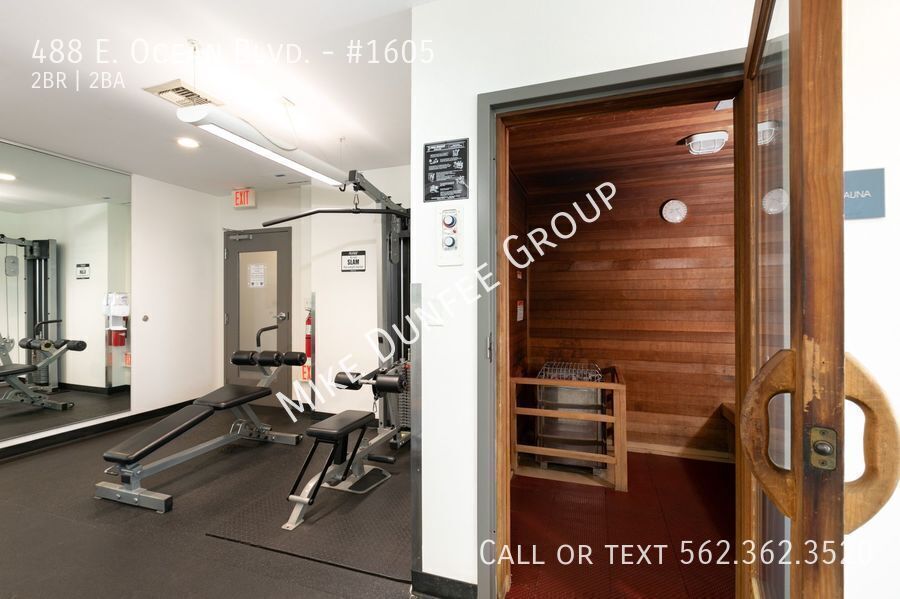 Downtown Long Beach Condo with Private Balcony and Garage property image