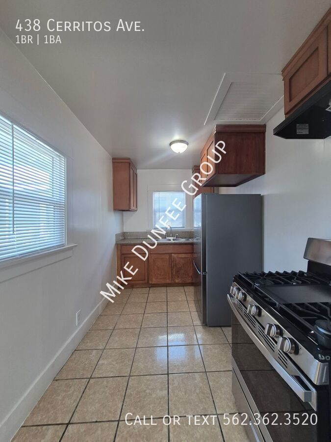 Charming Upstairs 1 Bedroom in Prime Long Beach Location property image