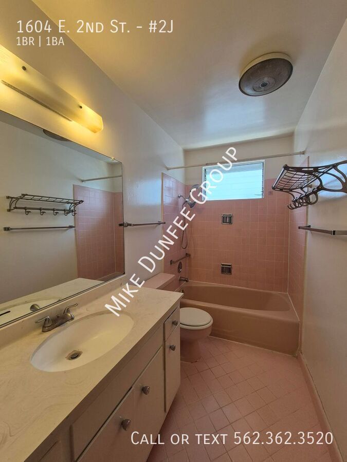 Bright Upstairs One Bedroom With Private Balcony in Prime Location property image