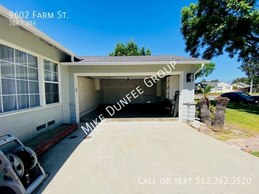 Charming 3-Bedroom Home in Desirable Downey Neighborhood property image