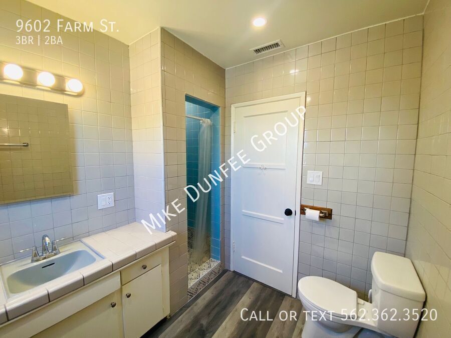 Charming 3-Bedroom Home in Desirable Downey Neighborhood property image
