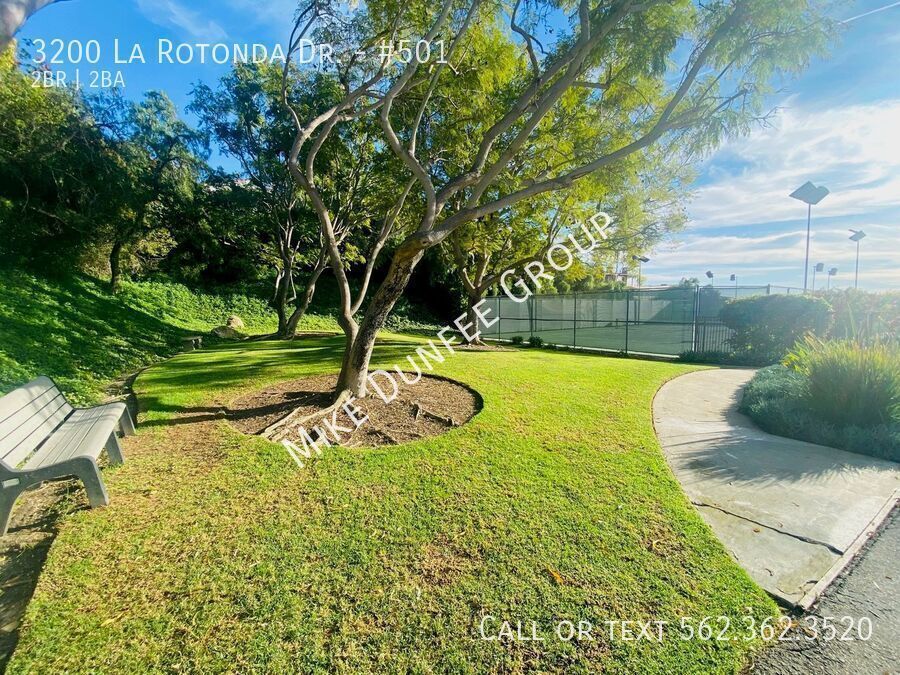 Coastal Living at Ocean Terrace – Rancho Palos Verdes property image
