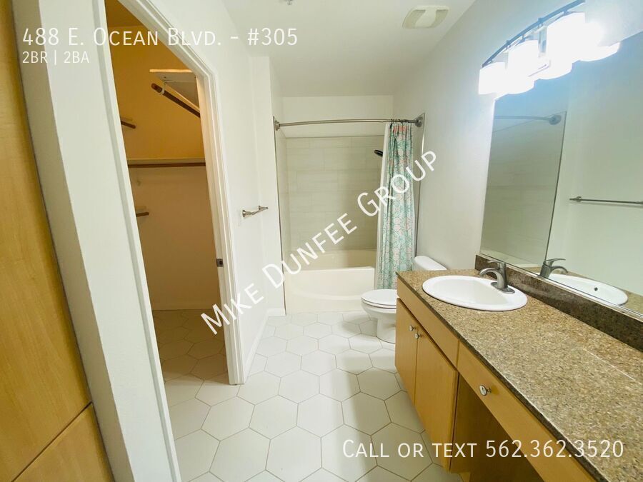 Spacious Two Bedroom Condo in Downtown Long Beach property image