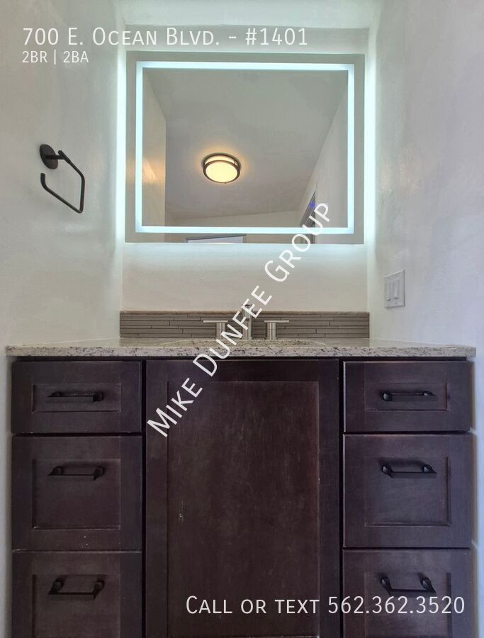 2-Bedroom, 2-Bath Condo at the Prestigious International Towers in Downtown Long Beach property image